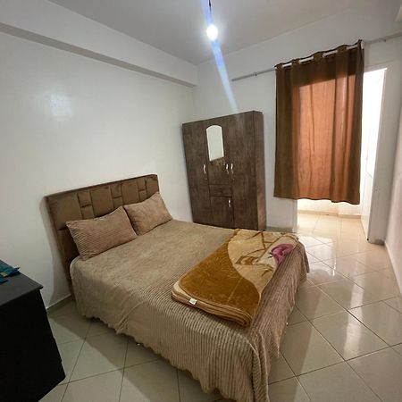 Modest Appartement Агадир Екстериор снимка